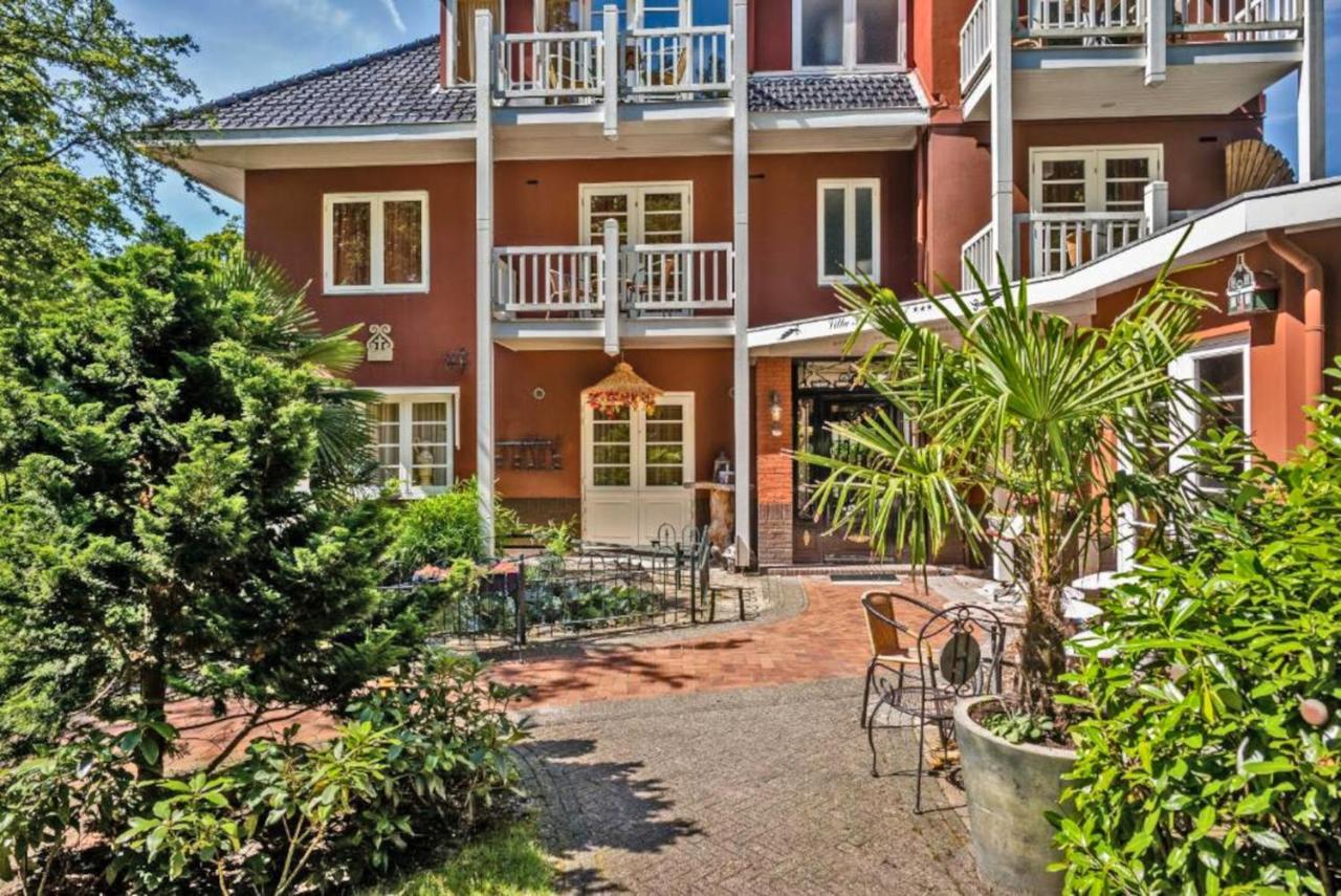 Villa Prinsenhof # Vierendertig Bergen Extérieur photo